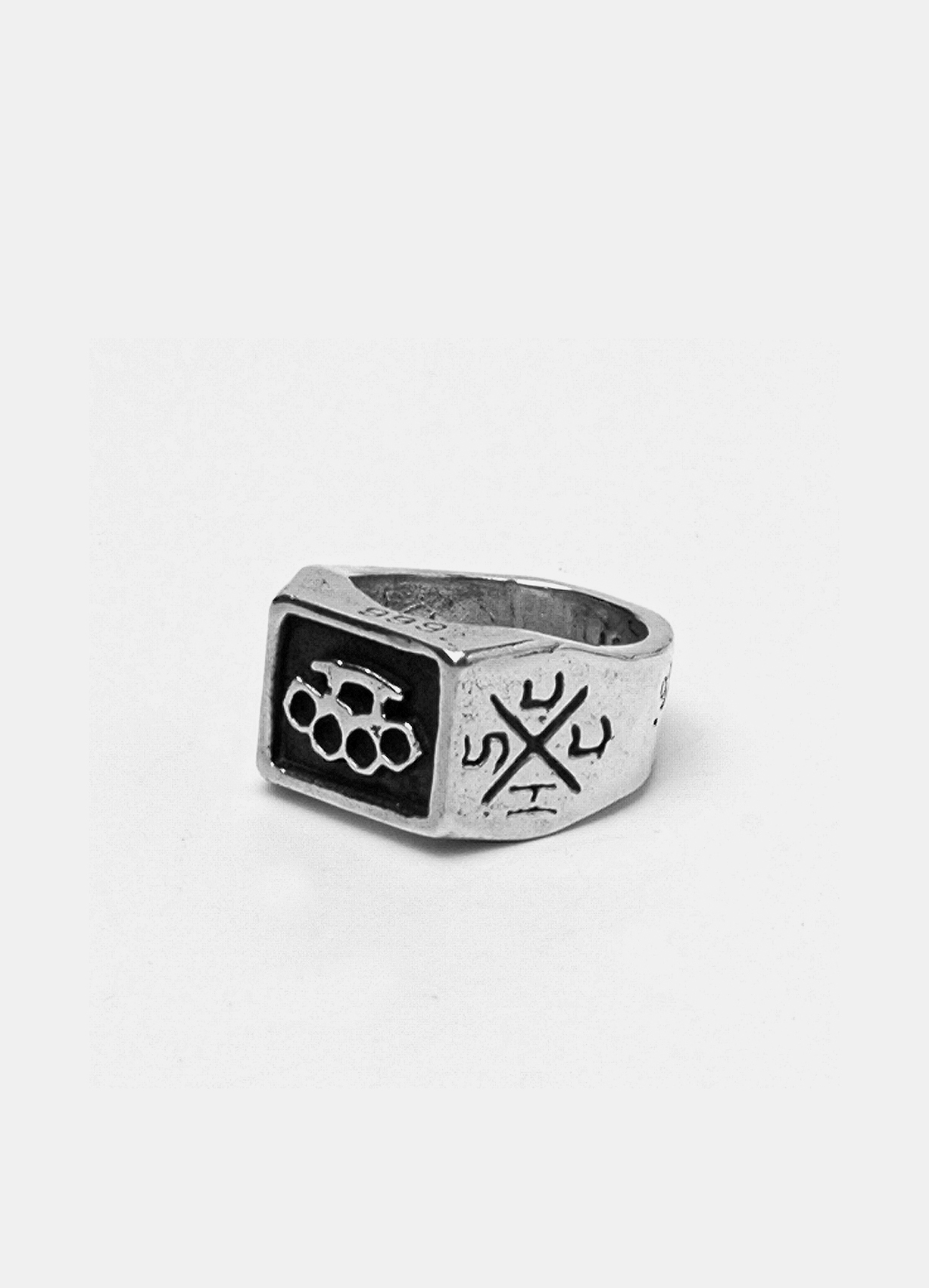 Brass Knuckle Square Ring